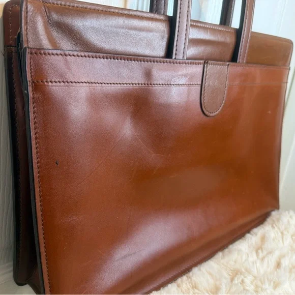 HARTMANN VINTAGE PORTFOLIO LEATHER EXECUTIVE STRUCTURED BRIEFCASE - Picture 2 of 14